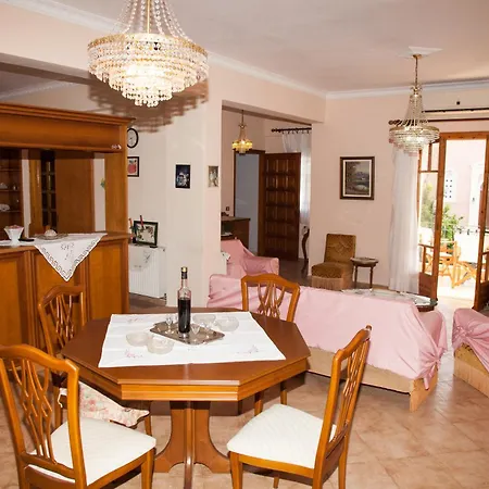 Lixouri Central Residence * ליקסורי